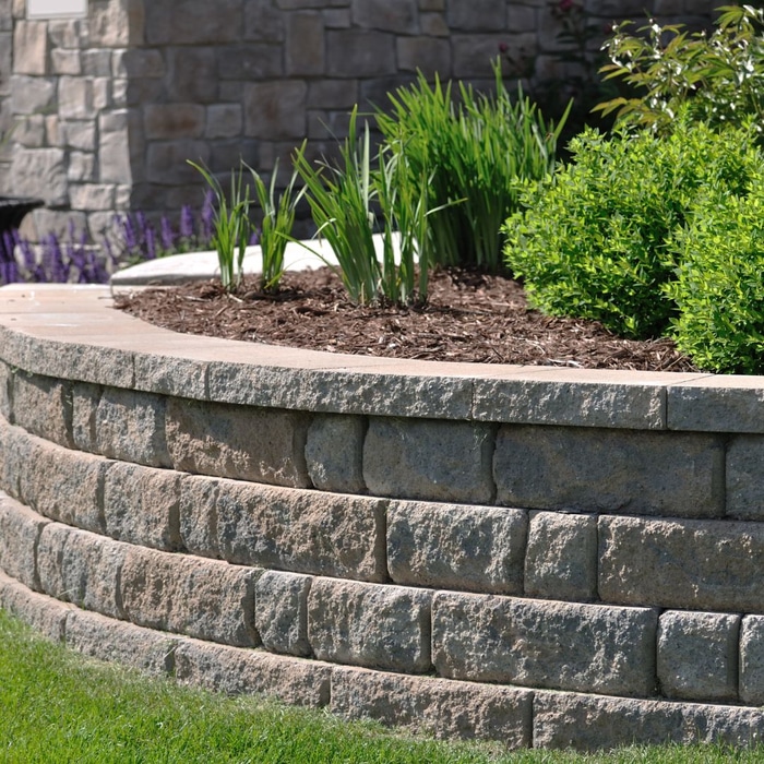 4 Favorite Hardscaping Elements and How to Add Them to Your Yard